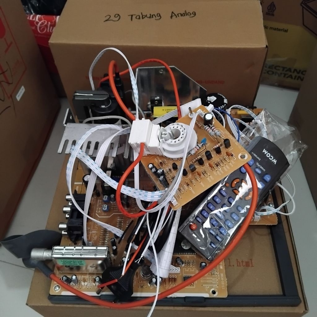 Mesin TV WCOM 29Tabung Analog