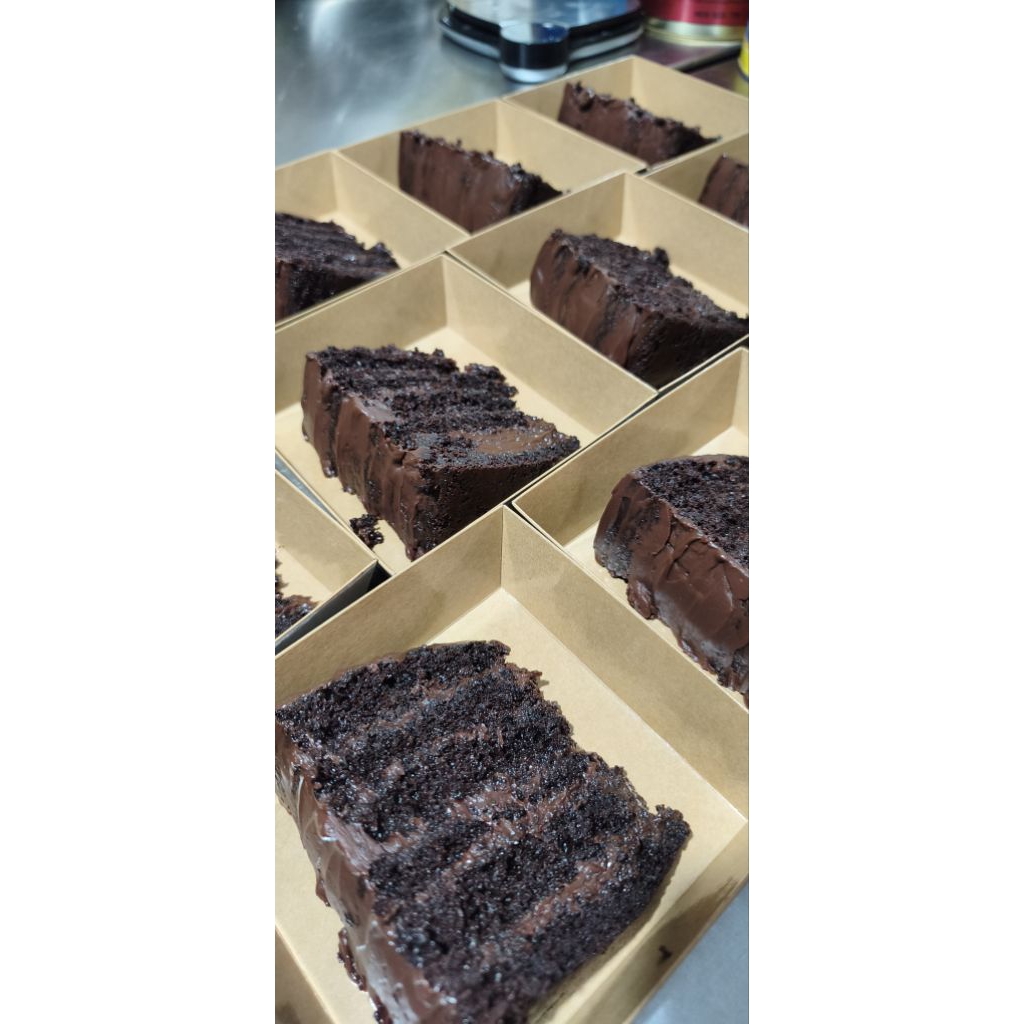 (SLICE) Matilda Cake / Matilda Chocolate Dark / Matilda Cake Dark