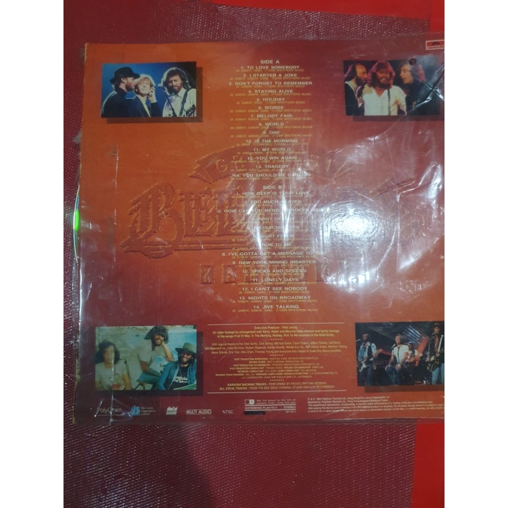 kaset laser disc GREATEST BEEGEES KARAOKE