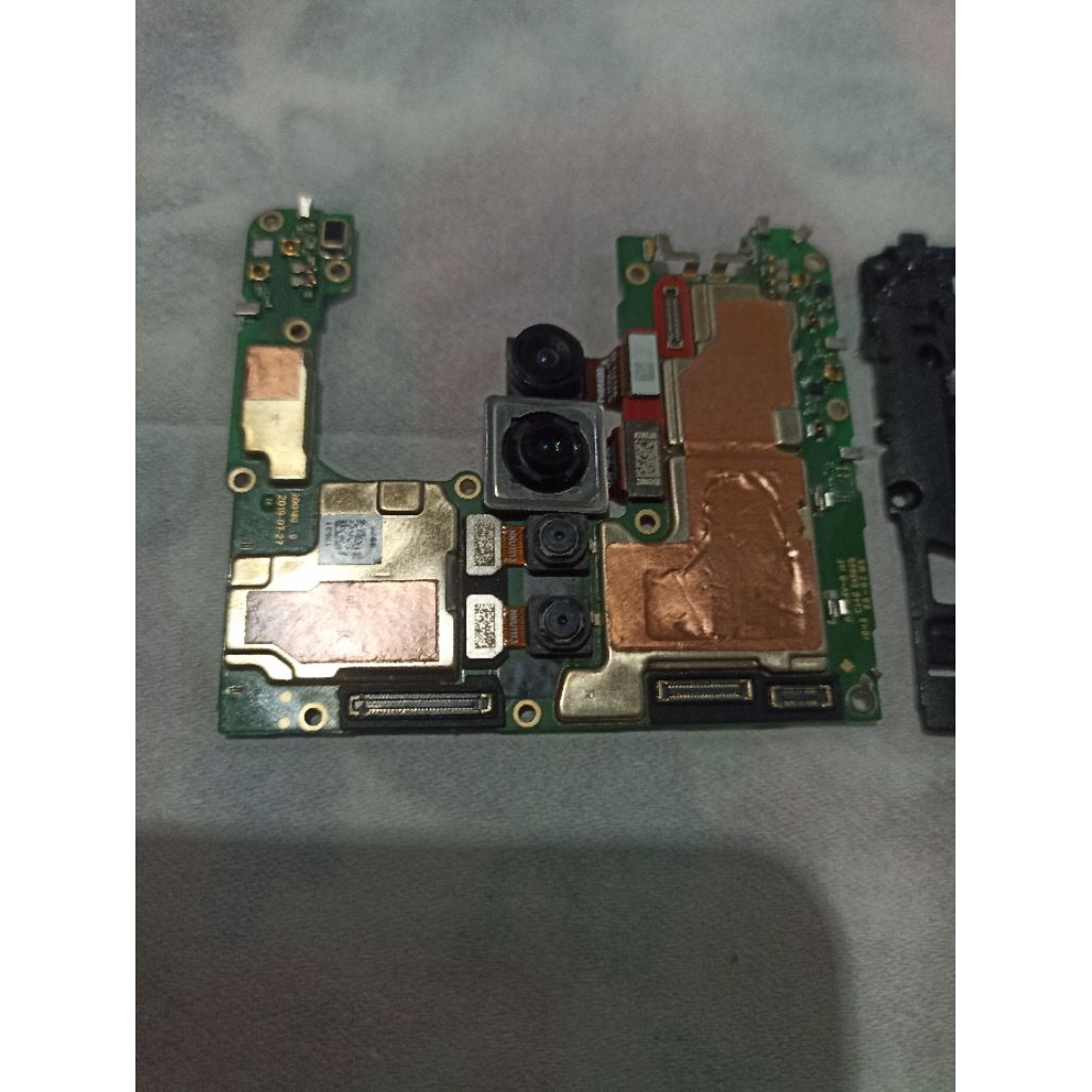 Mesin segel Oppo Reno 2F dan kamera normal