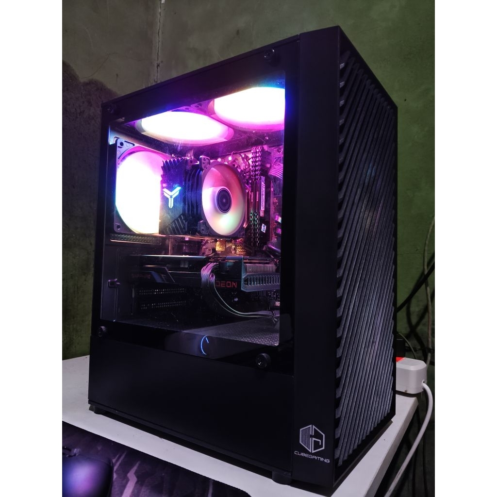 PC Intel i5 Gen 11 + RX 6600
