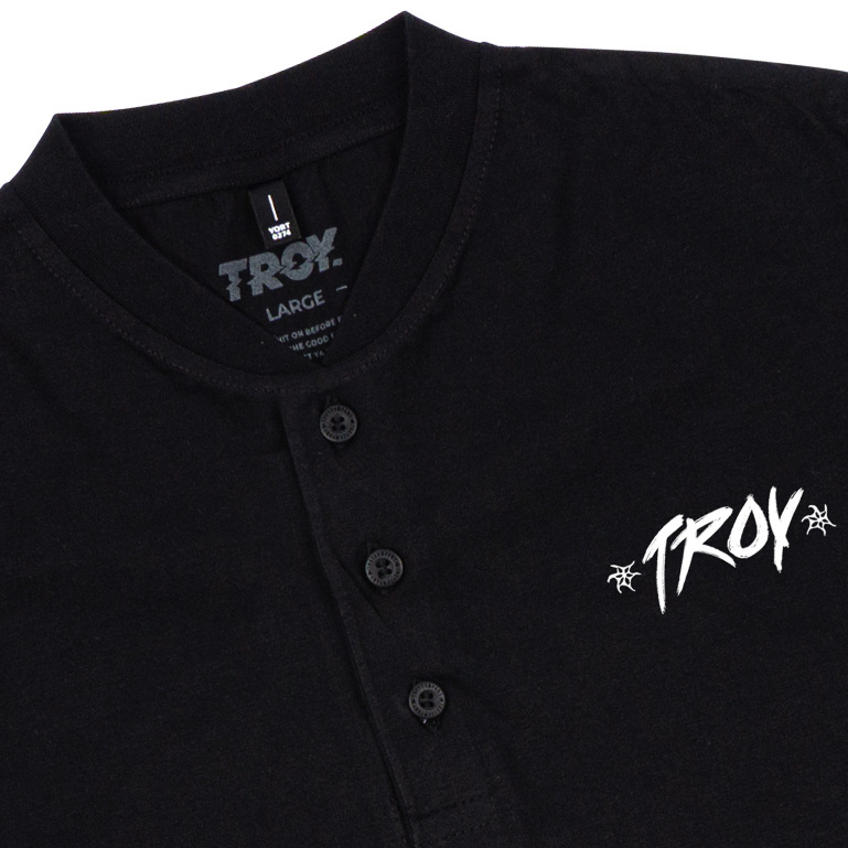 Troy Company Kaos Kerah Henley Lengan Pendek Hitam - Sigil Tshirt Henley Black KKD 3020