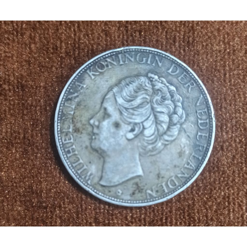 Koin Wilhelmina 2 ½ Golden Tahun 1933