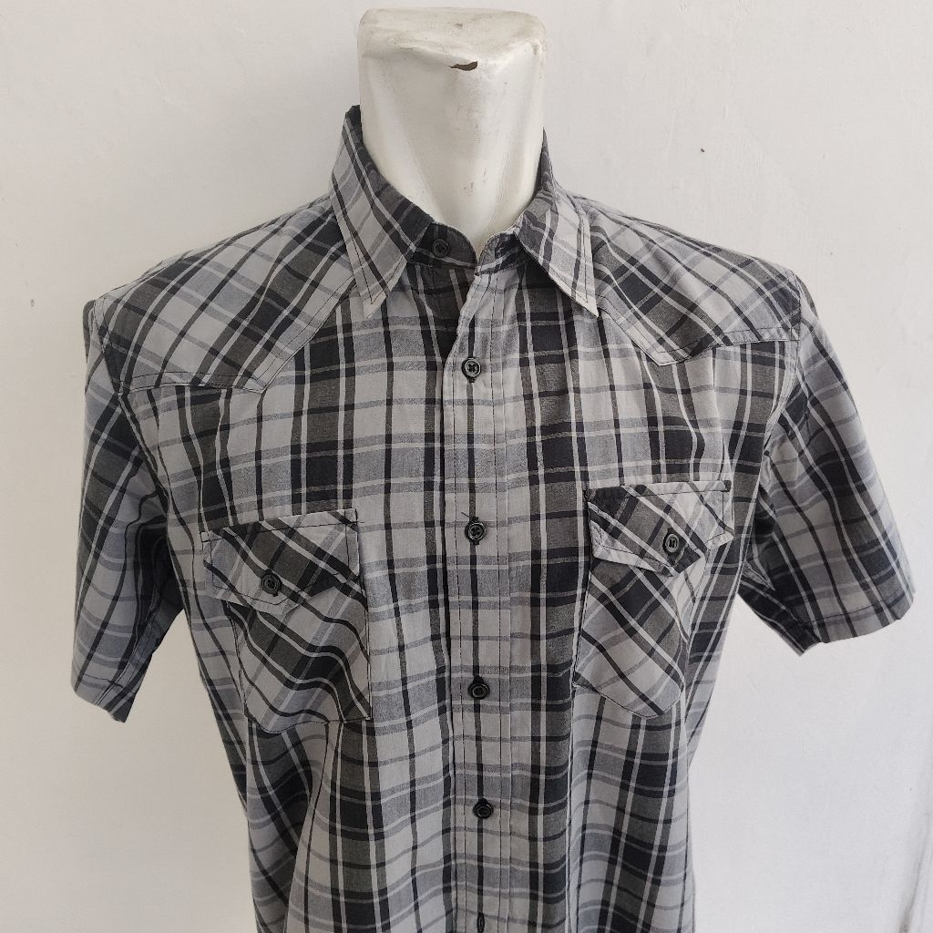Gu Uniqlo Western Shirt