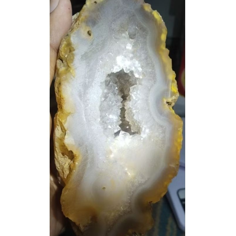 Batu Geode Agate yellow Kristal carnelian