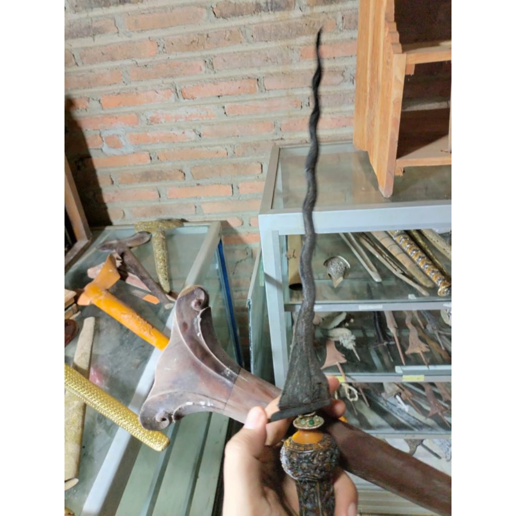 Keris Luk Panjang Kuno Sepuh Lengkap Warangka Ladrang Solo Deder Ukir Mewah
