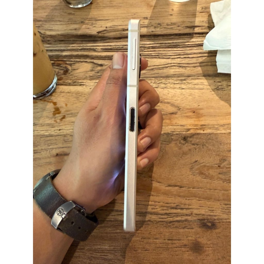 Sharp Aquos sense 8 compact phone 6.2inch