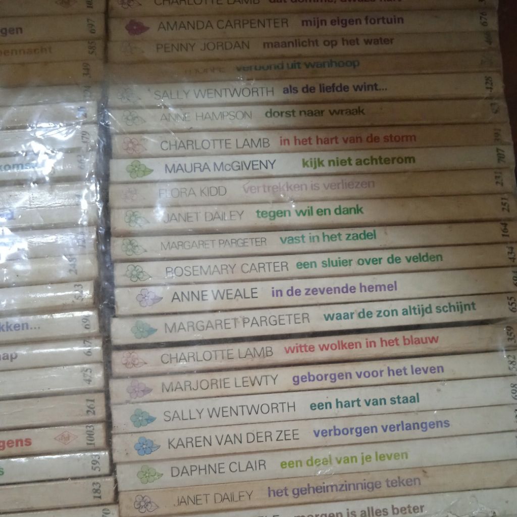 novel bahasa belanda bekas Rp 10.000 original