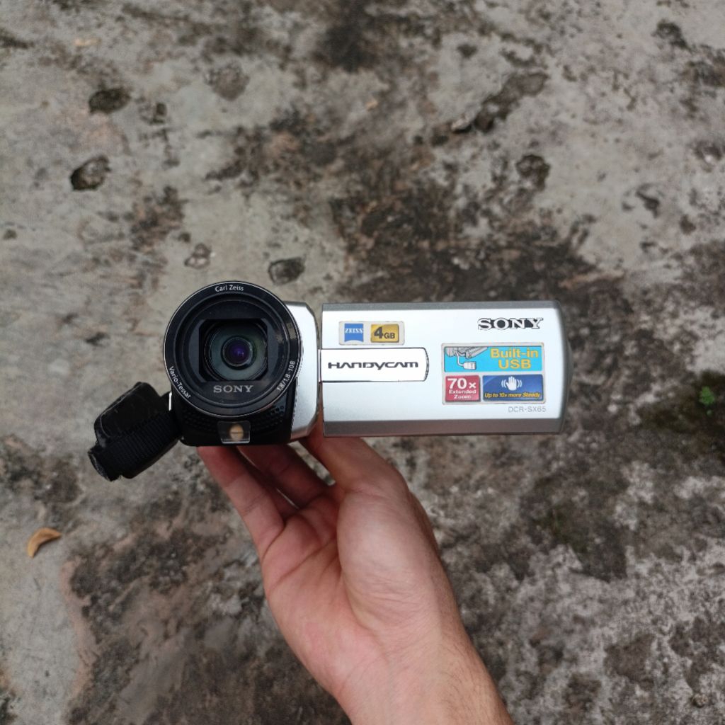 HANDYCAM SONY DCR SX-65