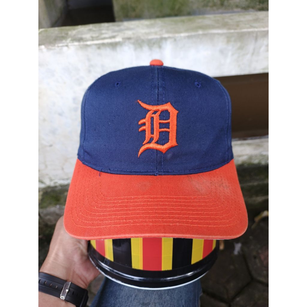 Topi Vintage DETROIT TIGERS MLB By OUTDOOR CAP