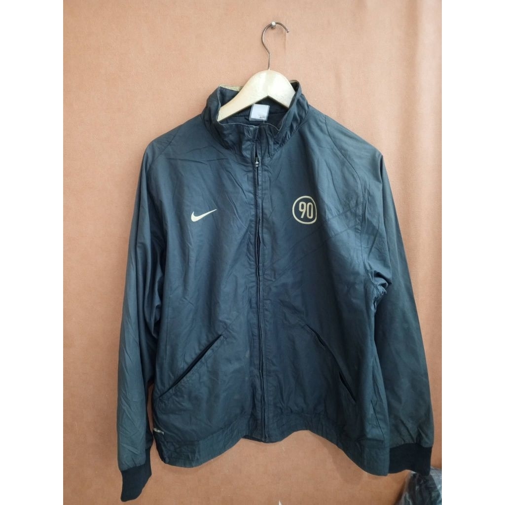 jaket parasut vintage