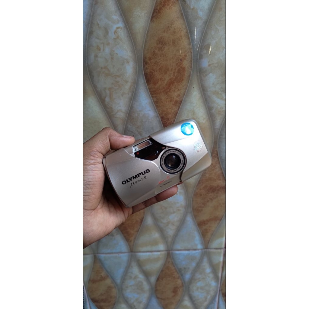 kamera analog Olympus mju ii