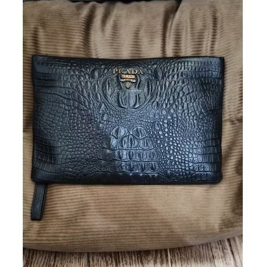 Clutch Prada (second)