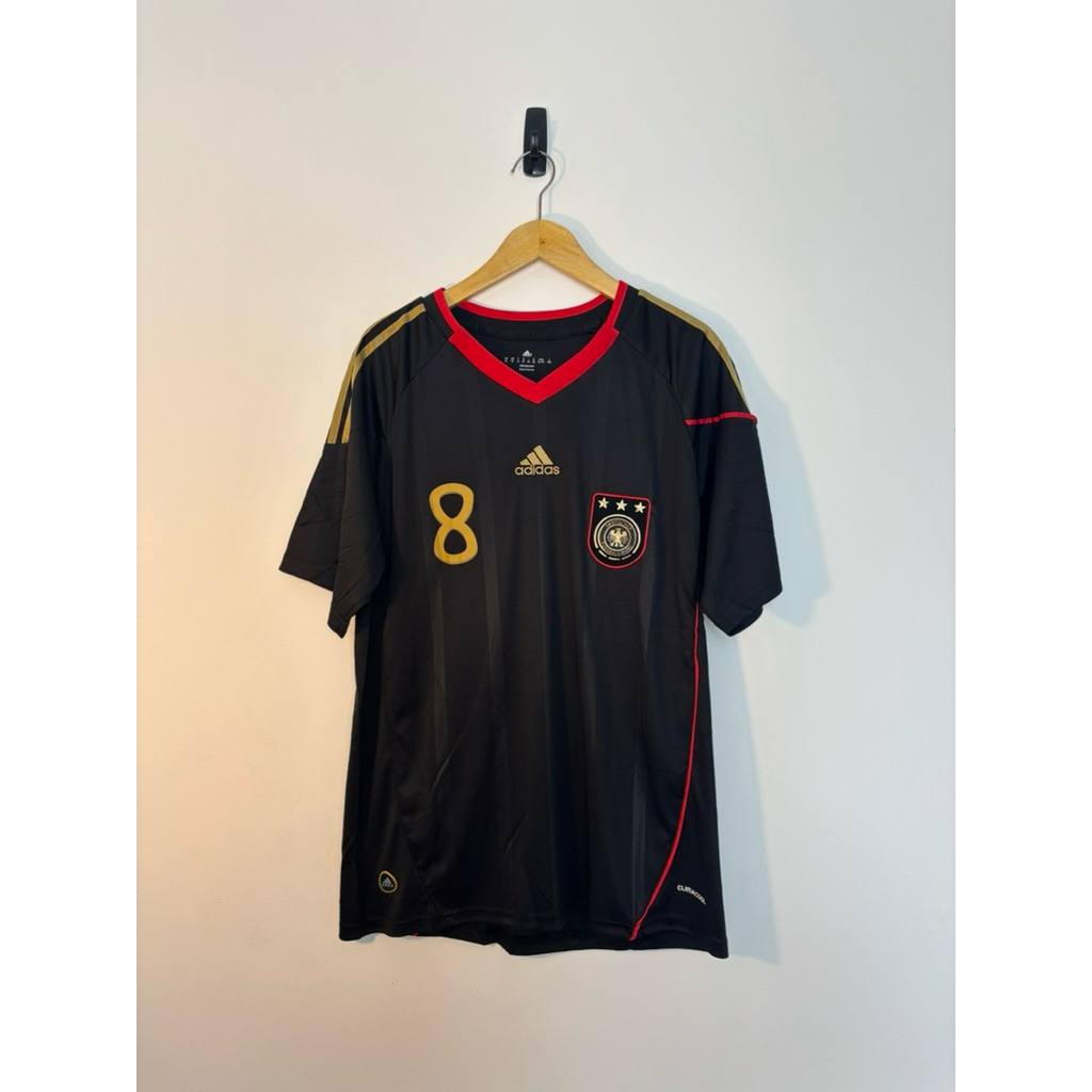 Jersey Germany Away 2010 Ozil 8 – Size XL