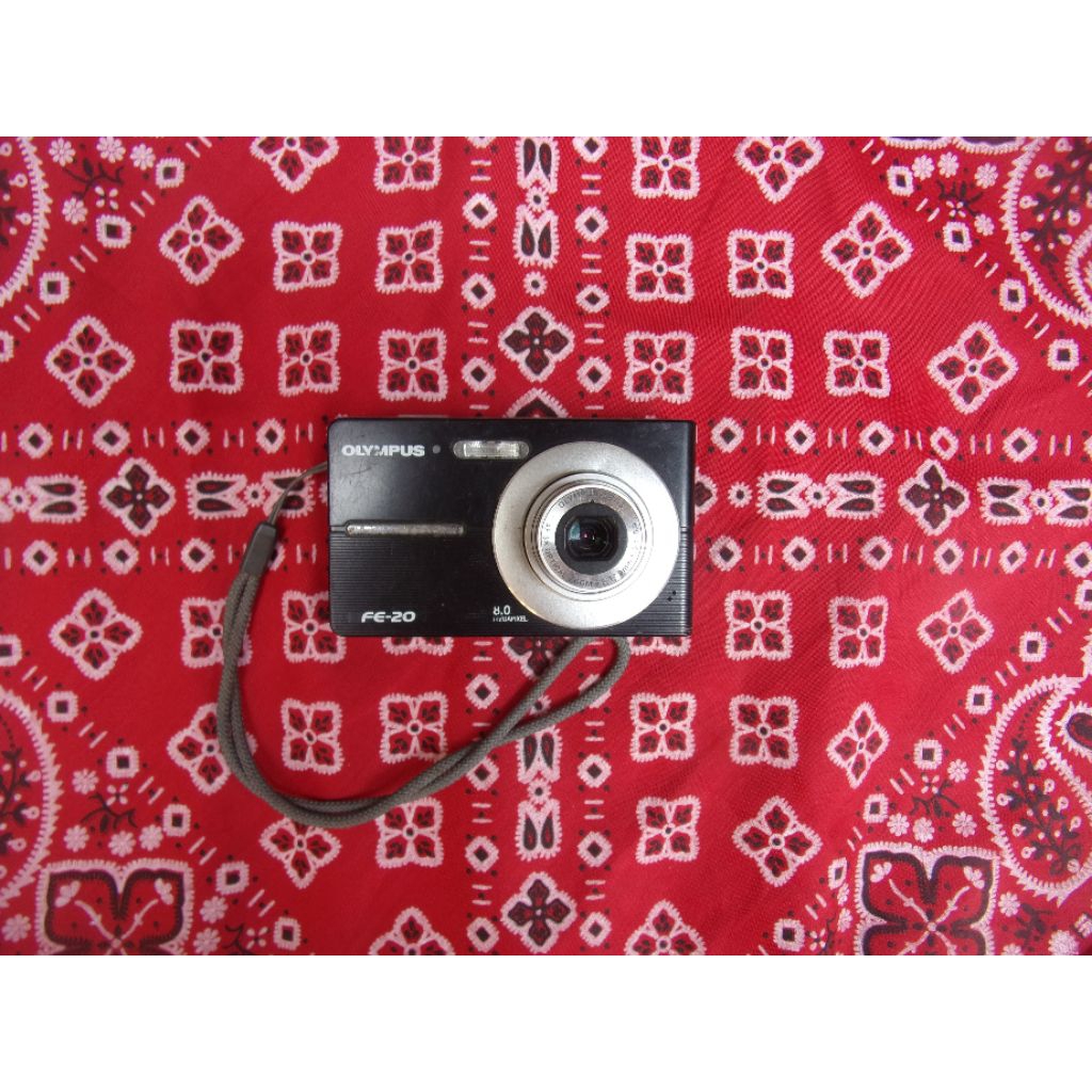 Olympus FE-20