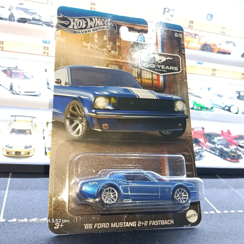 HOTWHEELS 65 FORD MUSTANG 2+2 FASTBACK (CHASE)