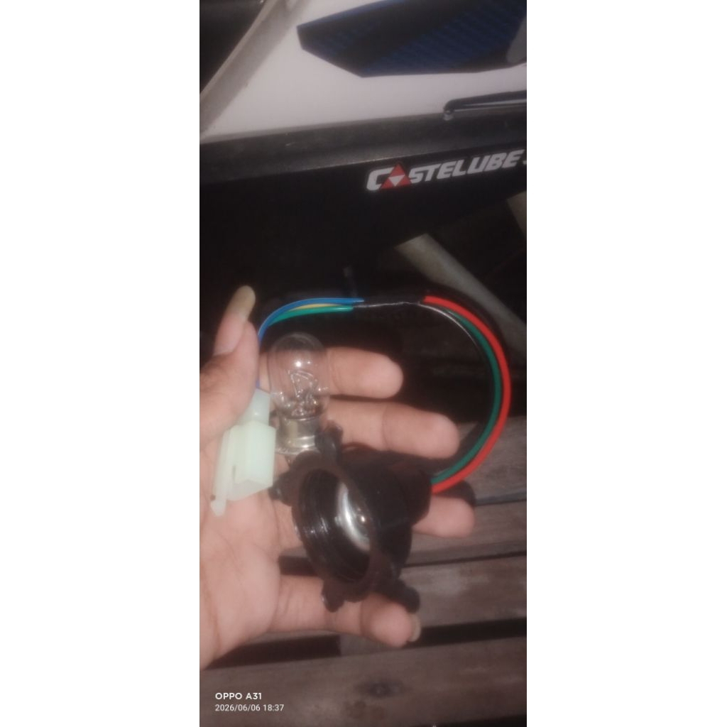 soket lampu h6 Supra + bohlam