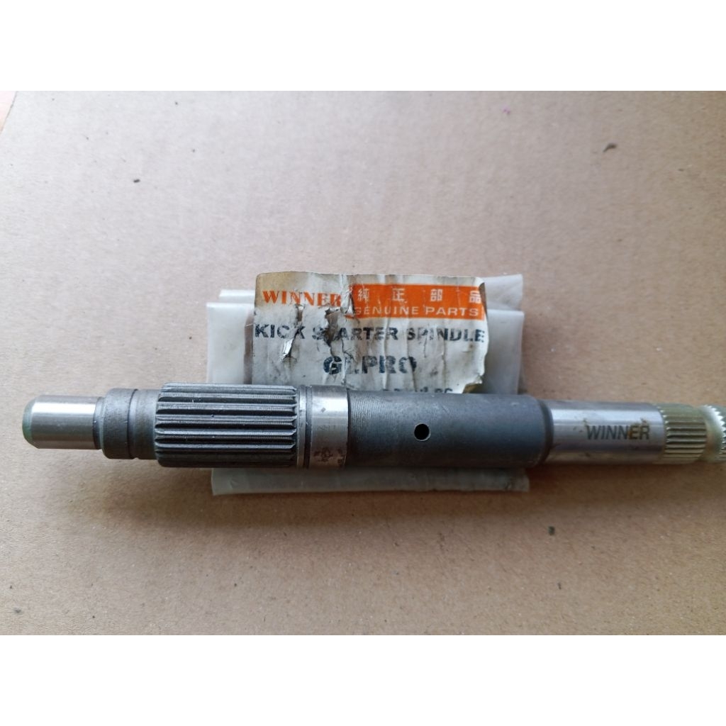kick starter spindle gl pro /winner