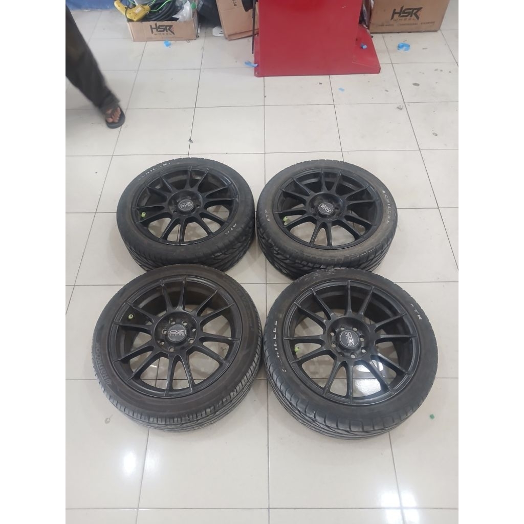 velg mobil bekas oz ring 16 lubang baut 4 + ban