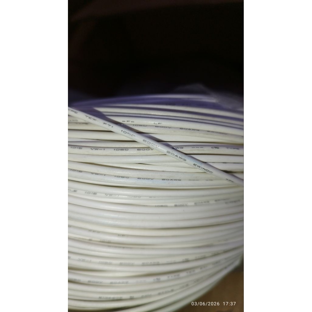 kabel serabut 20awg , warna putih
