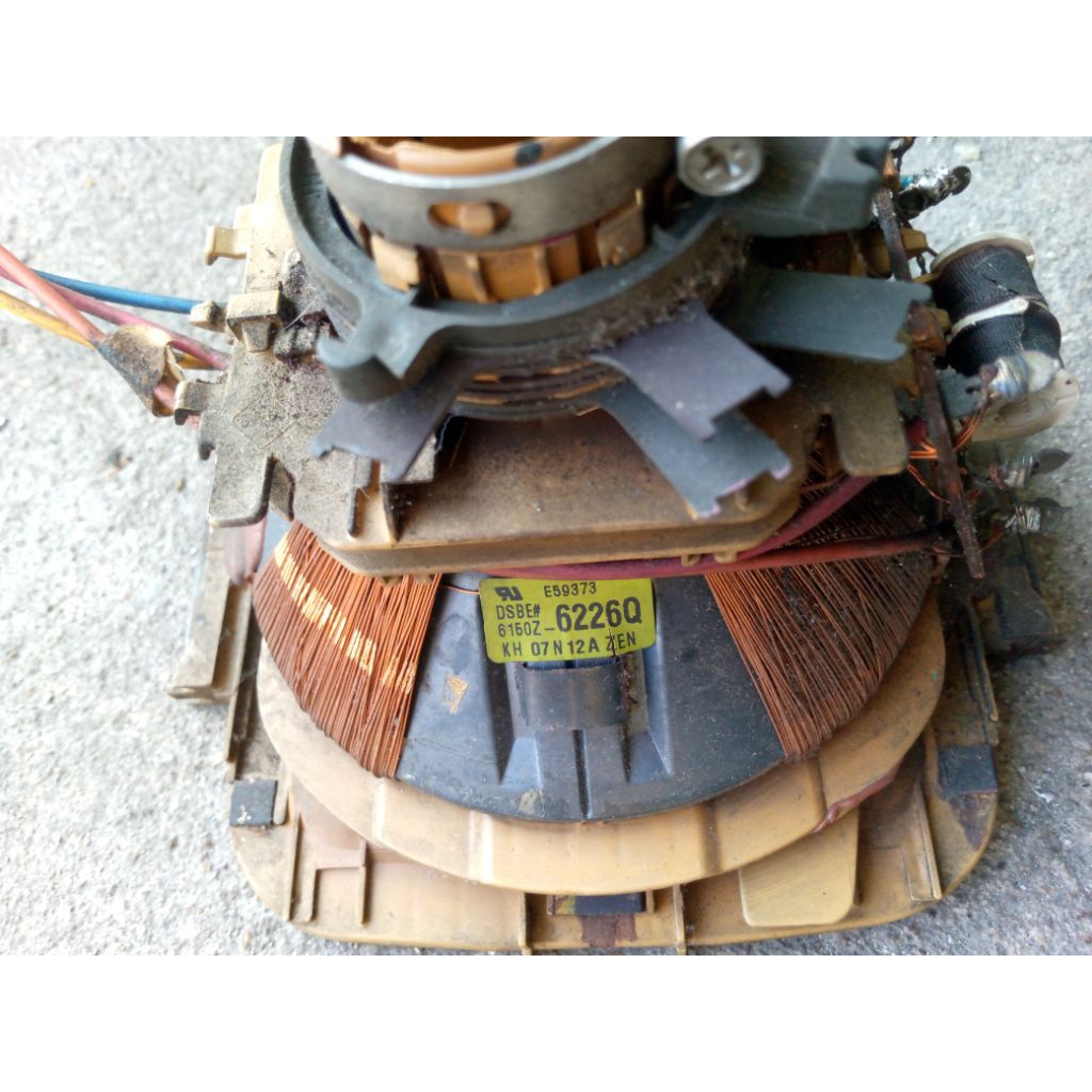 Yoke, konde TV tabung slim 21inc merk Samsung, EW, normal.