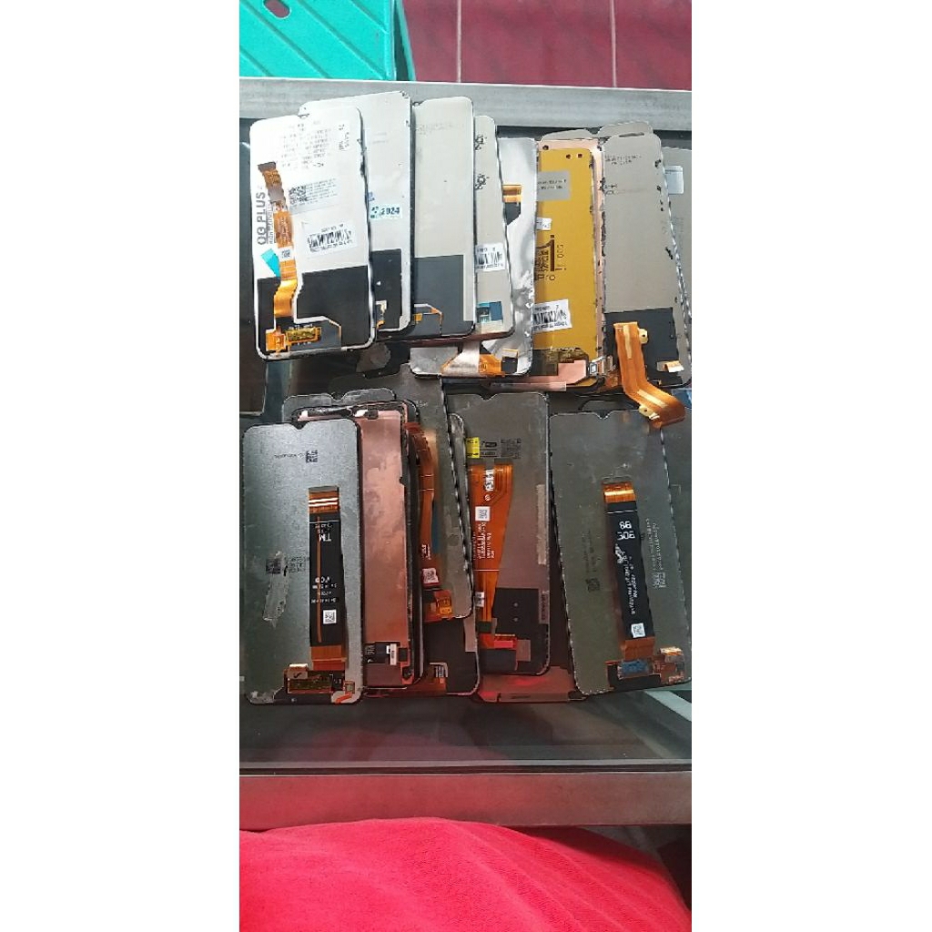 lcd hp bekas rosok bijian komplit fleksibel bahan leburan kanibalan