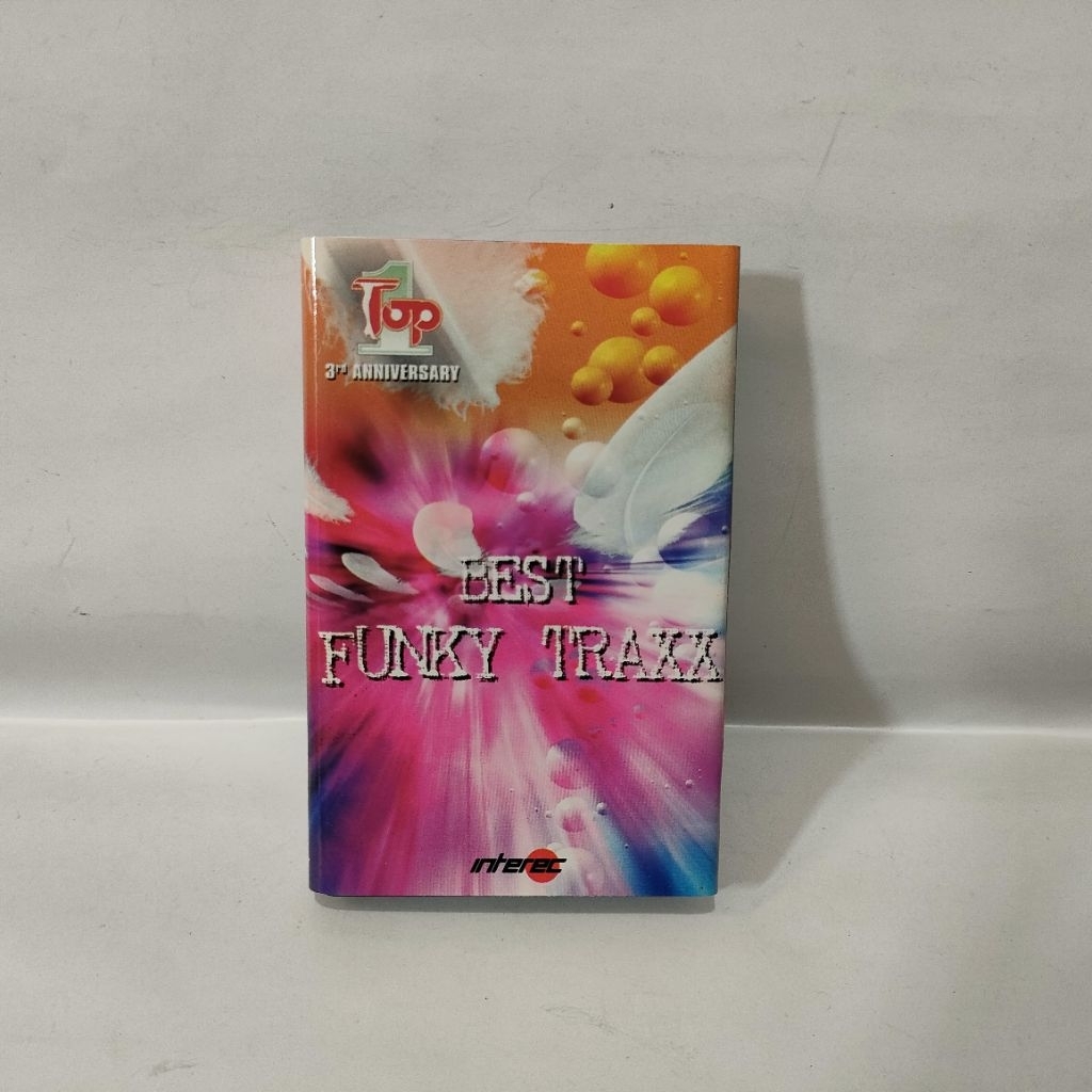 Kaset Pita Best Funky Traxx