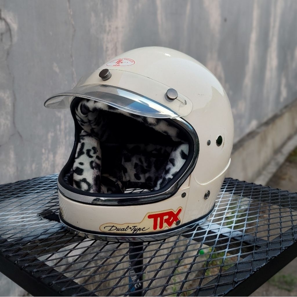Helm Lawas jadul TRX Custom Moncong Pendek
