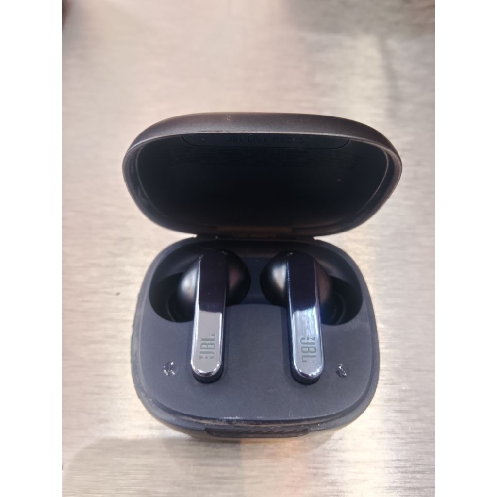 TWS JBL