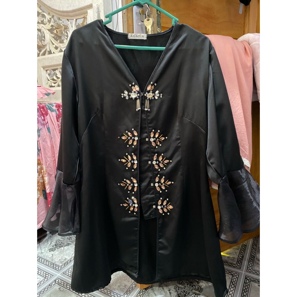Preloved Tunik Kondangan [AGAFIA]. Size S dan M bisa pake