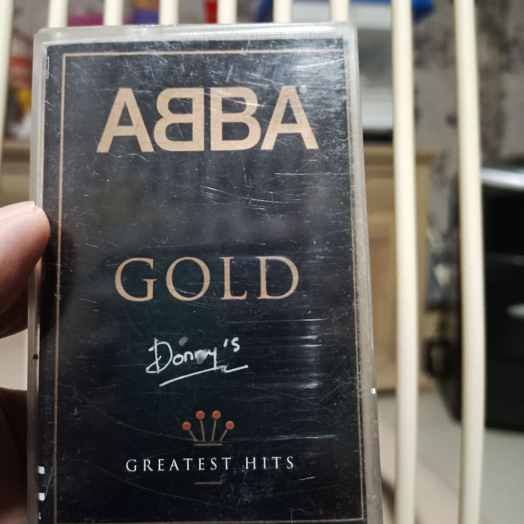 Kaset Pita Abba Gold