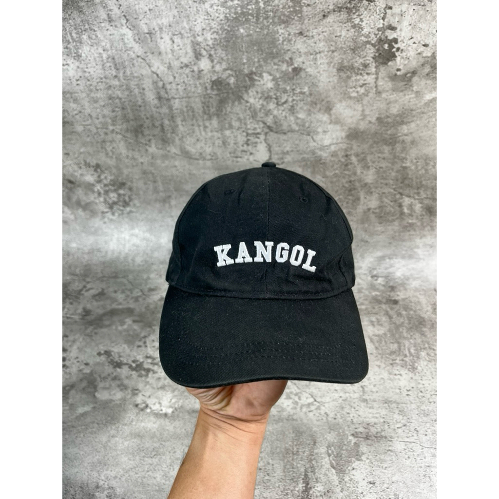 topi cap KANGOL hitam pekat strap kulit Size dewasa
