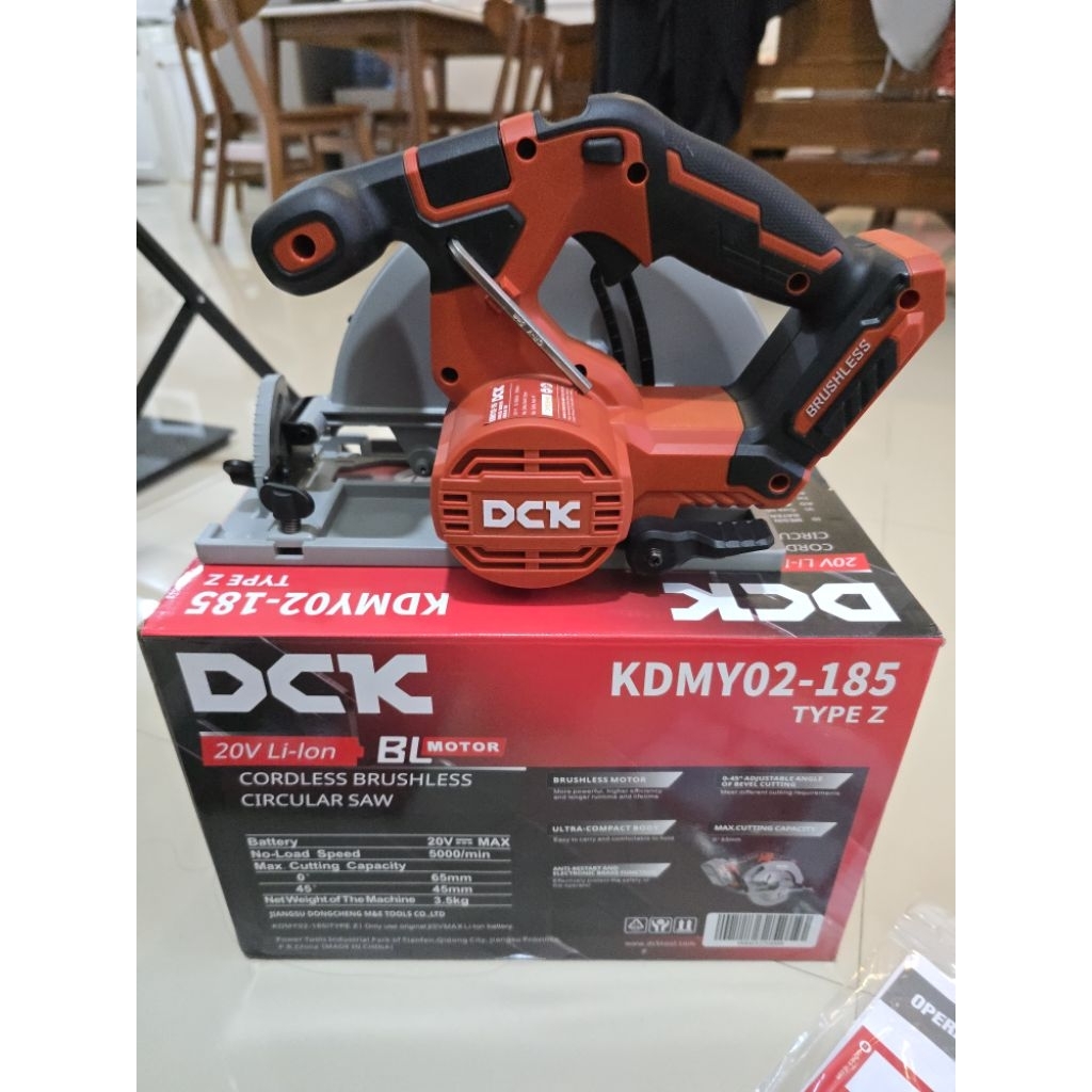 DCK KDMY02 185 Circular Saw unit only