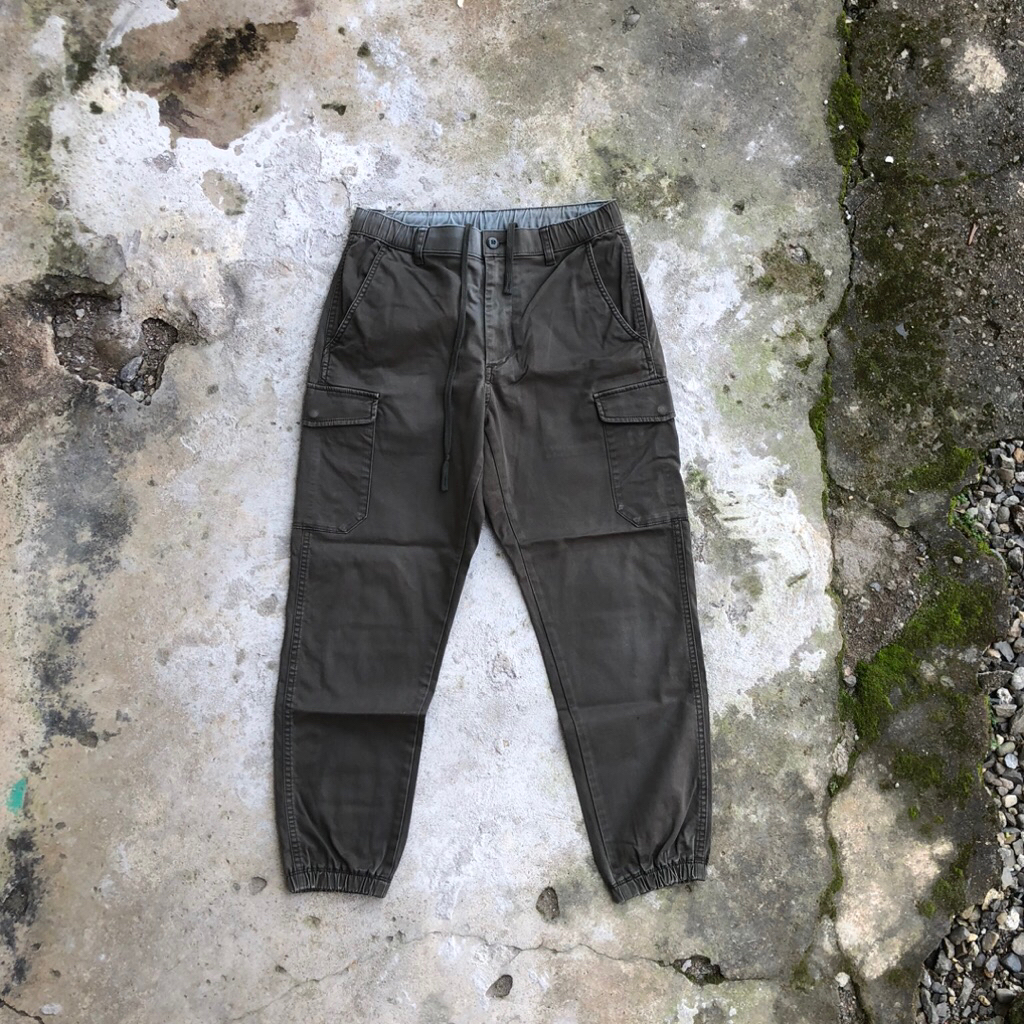 Uniqlo cargo pants ( second/bekas )