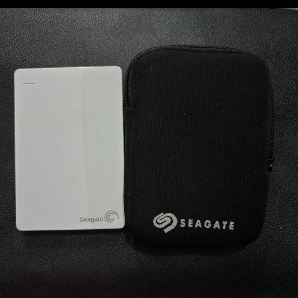 Hardisk Eksternal 1TB Seagate HDD External 1 tera merk seagate