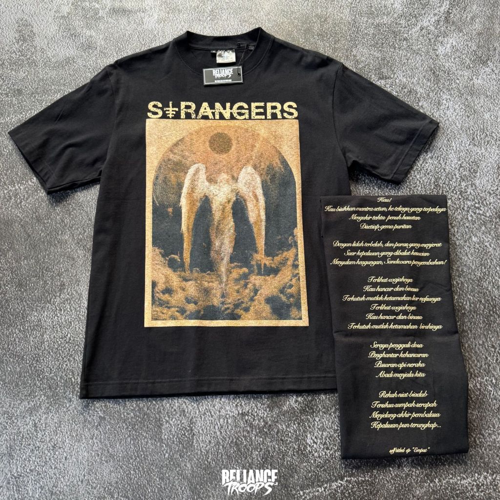 T-shirt Official | Strangers - Seraph