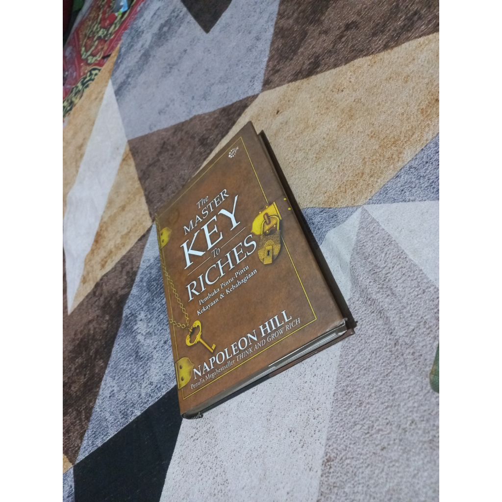 buku the master key to riches pembuka pintu pintu kekayaan & kebahagiaan napoleon hill
