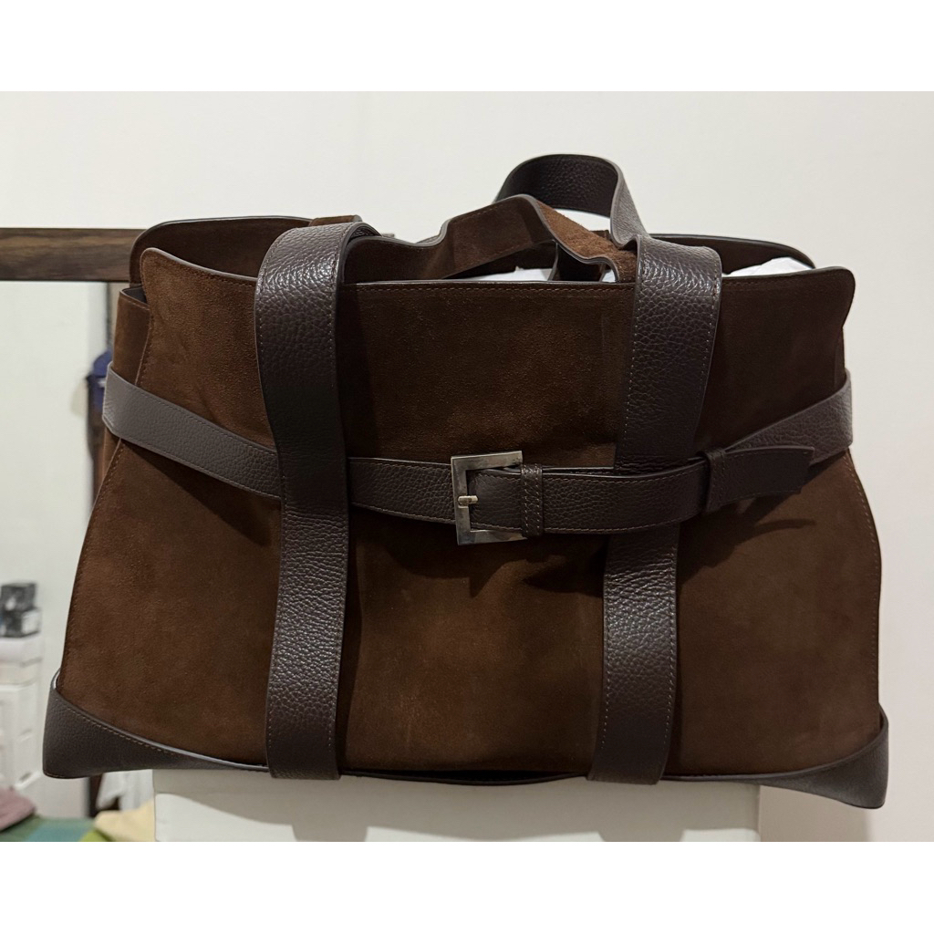 (PRELOVED) Rounn alegeor alessandro bag