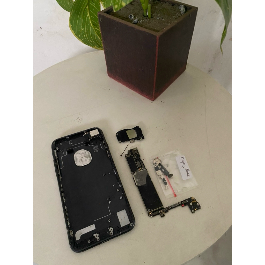 mesin iPhone 7 256GB Matot