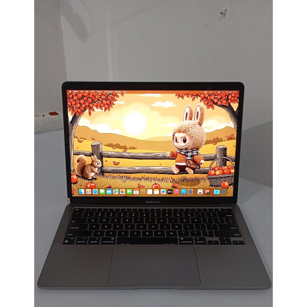 MacBook Air 13" 2020 —  M1 / 8GB / 128GB