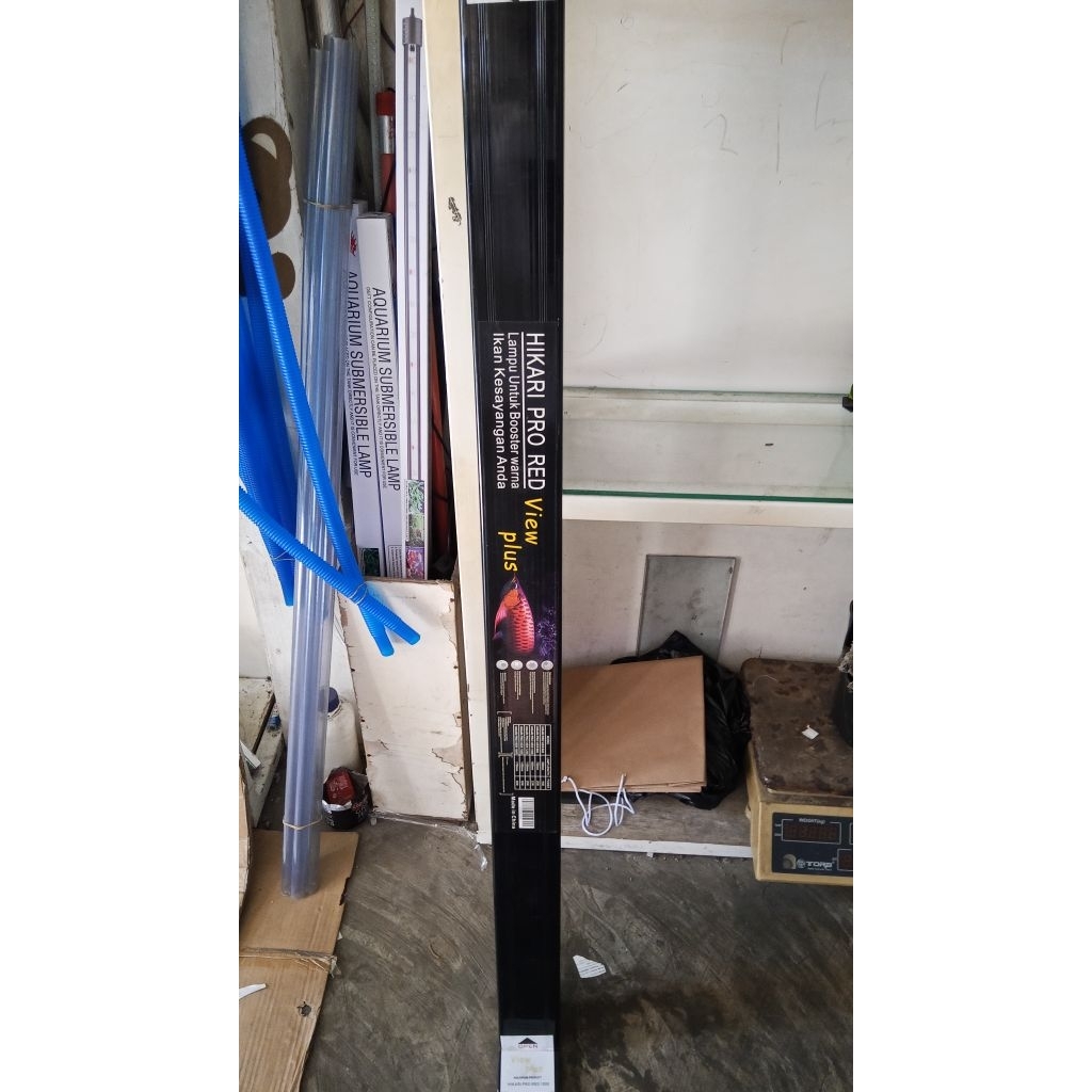 Lampu Pro Red View Hikari 90cm