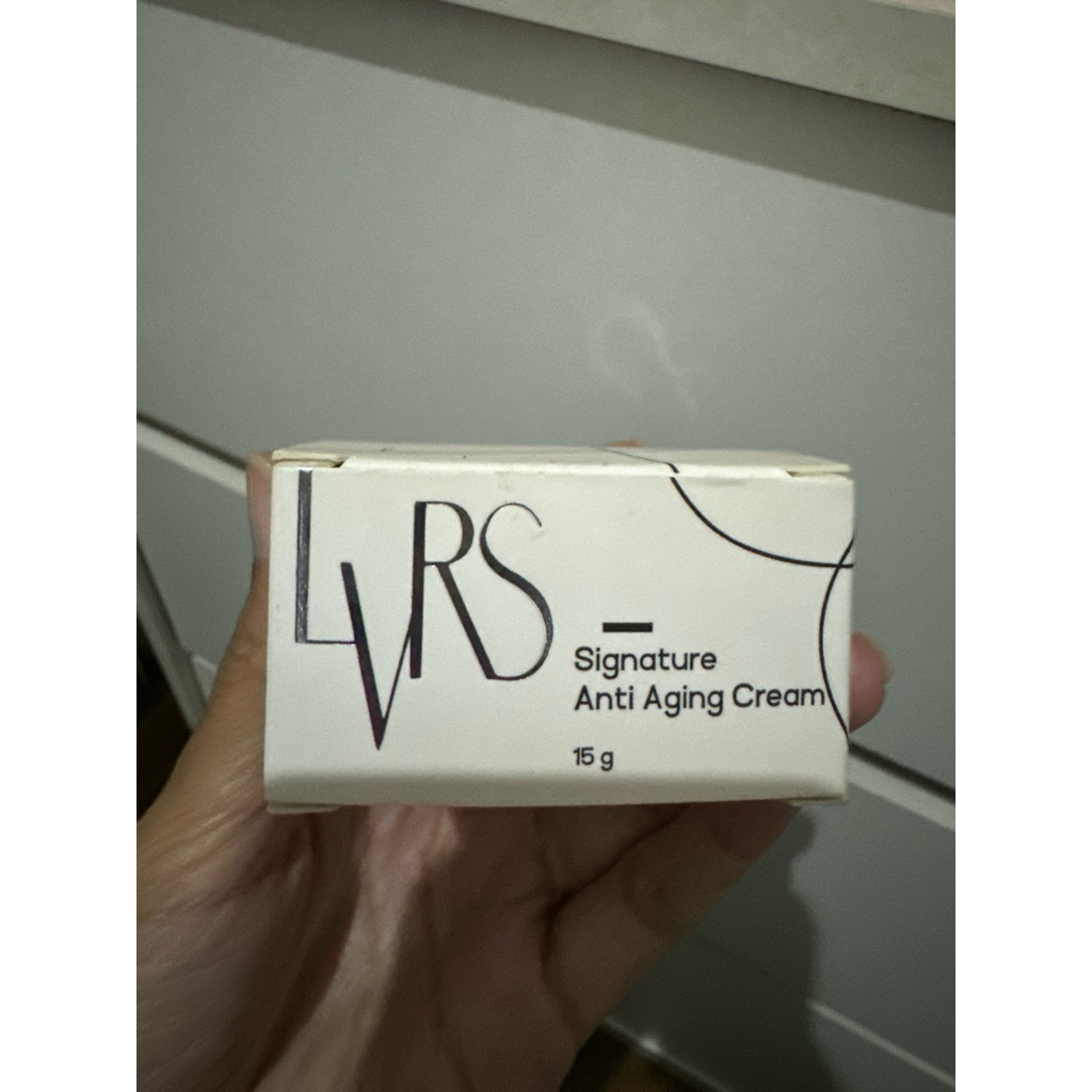 lviors anti aging cream