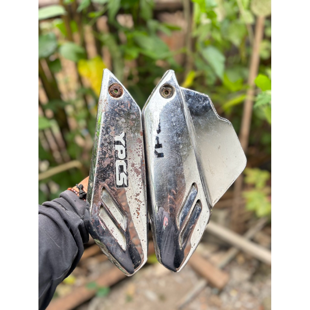 Tutup Cover Aki Box Samping Force 1 One Crypton Fiz Lama SE Original Chrome