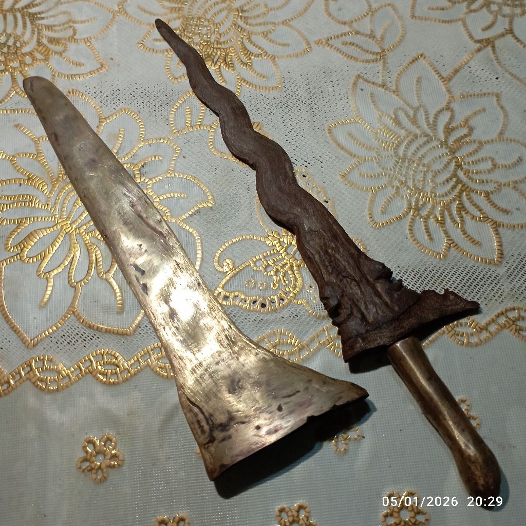 KERIS OMYANG JIMBE PADI PATREM