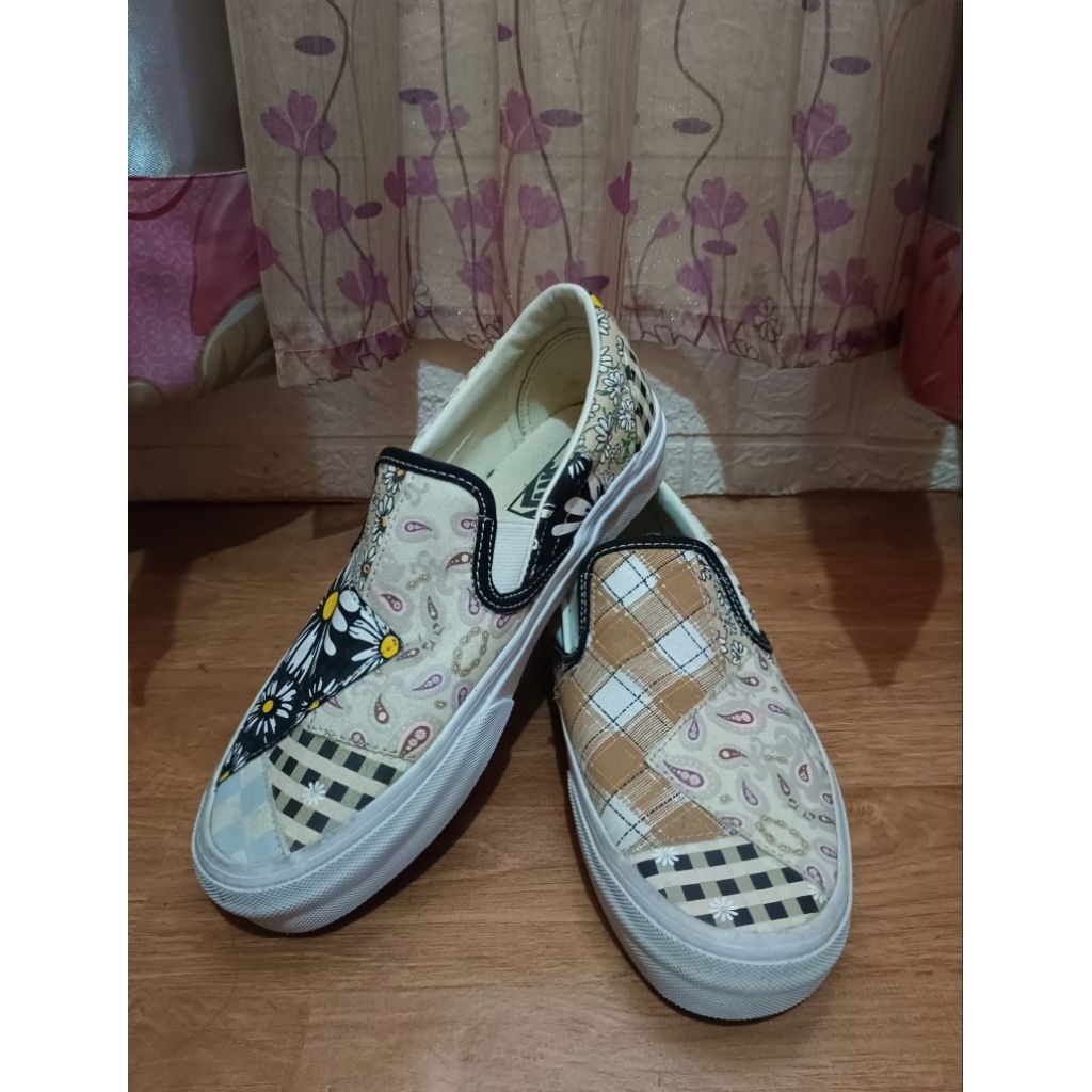 Preloved Vans Slip On Meadow Patchwork