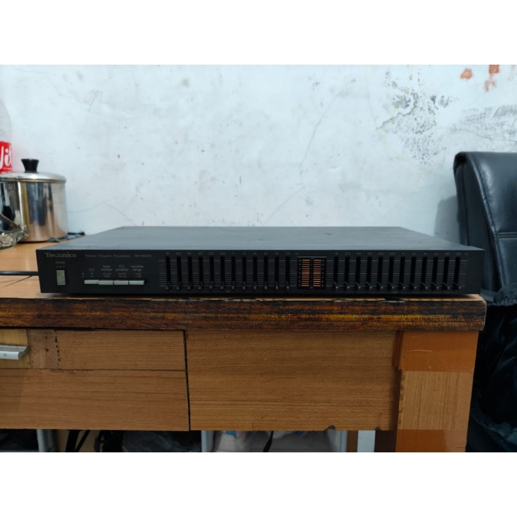equalizer technics SH 8045