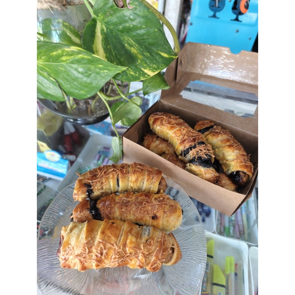 Bolen lilit pisang cokelat