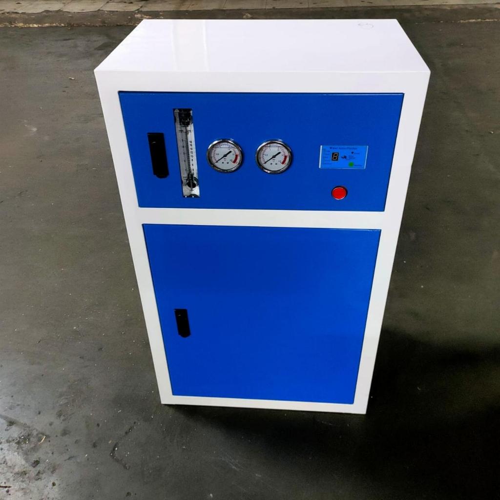 Mesin RO 1000 gpd Standing 200galon Cabinet Reverse Osmosis 1000gpd Model BOX Kabinet untuk Air Minu