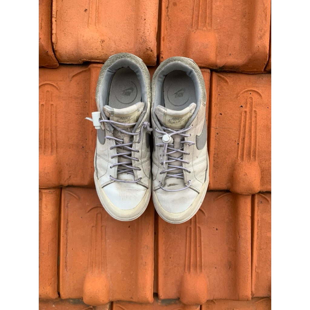 nike court legacy lift