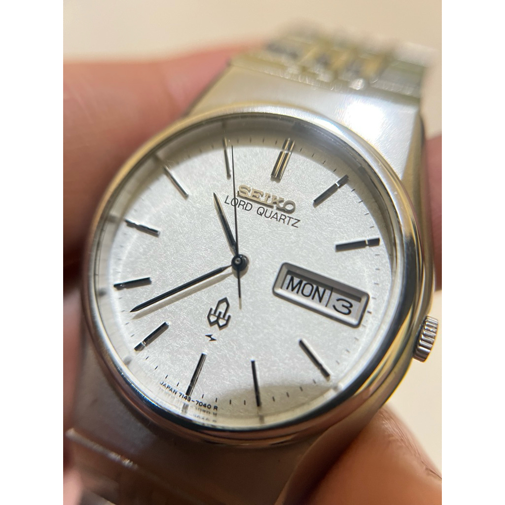 Seiko Lord Quartz 7853-5000 Jam Tangan Analog dengan Tampilan Elegan dan Desain Klasik